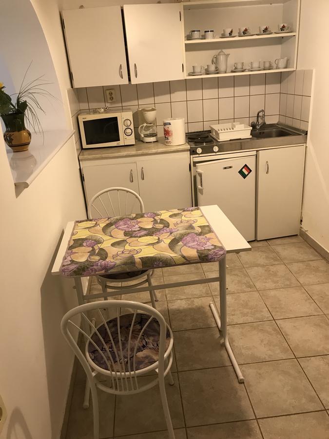Friends Villa Apartments 2 Hévíz 外观 照片