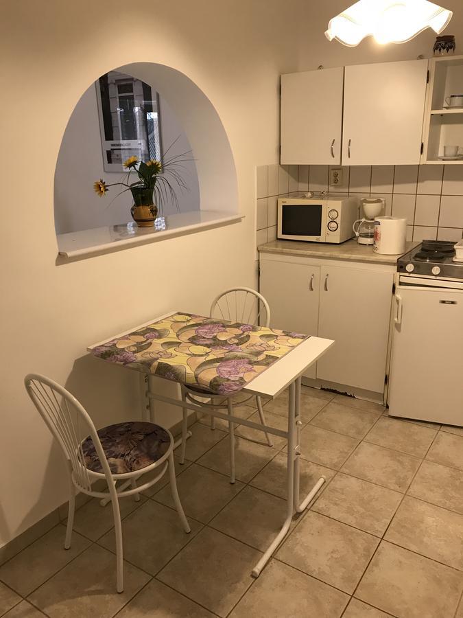 Friends Villa Apartments 2 Hévíz 外观 照片