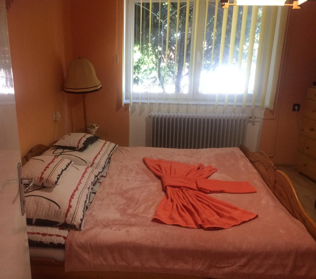 Friends Villa Apartments 2 Hévíz 外观 照片