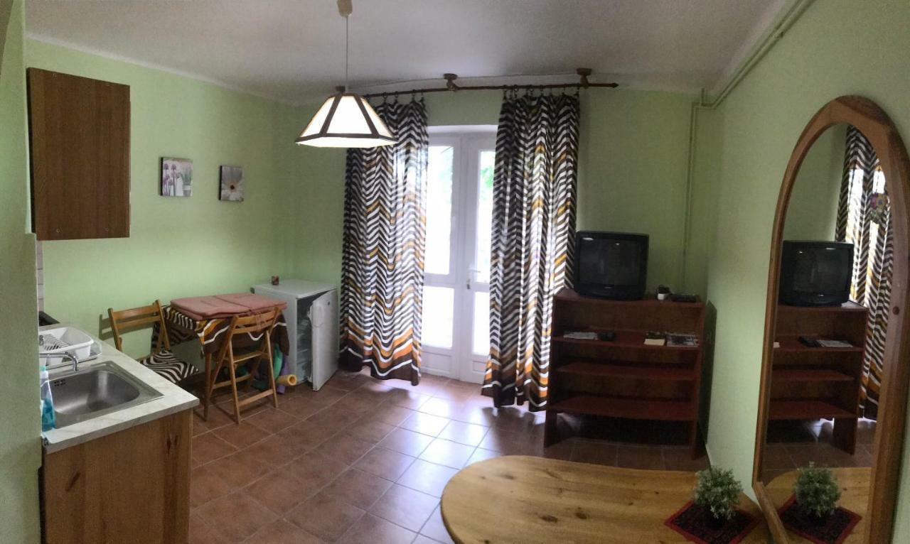 Friends Villa Apartments 2 Hévíz 外观 照片